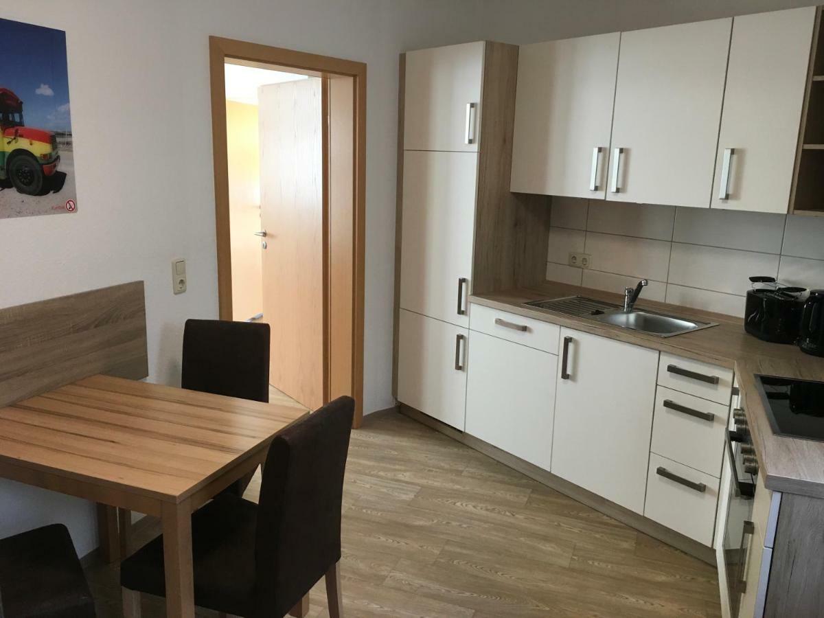Ferienwohnung Fuer Alt Und Jung Sonneberg Exterior photo